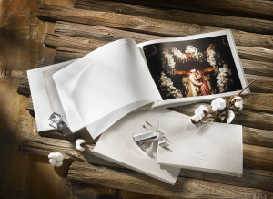 Hahnemuhle Linen Album Cover Set Light Sand Grey - 12" X 12"